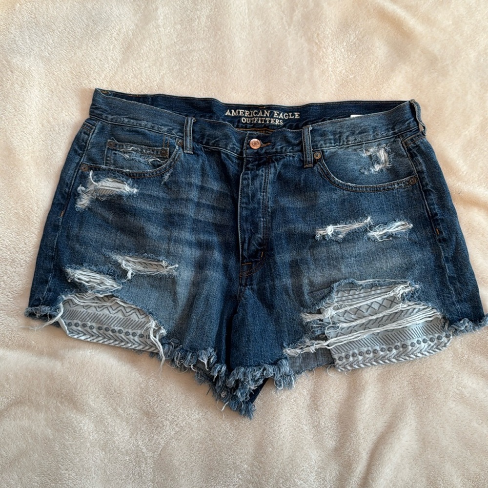 American Eagle vintage high rise festival shorts